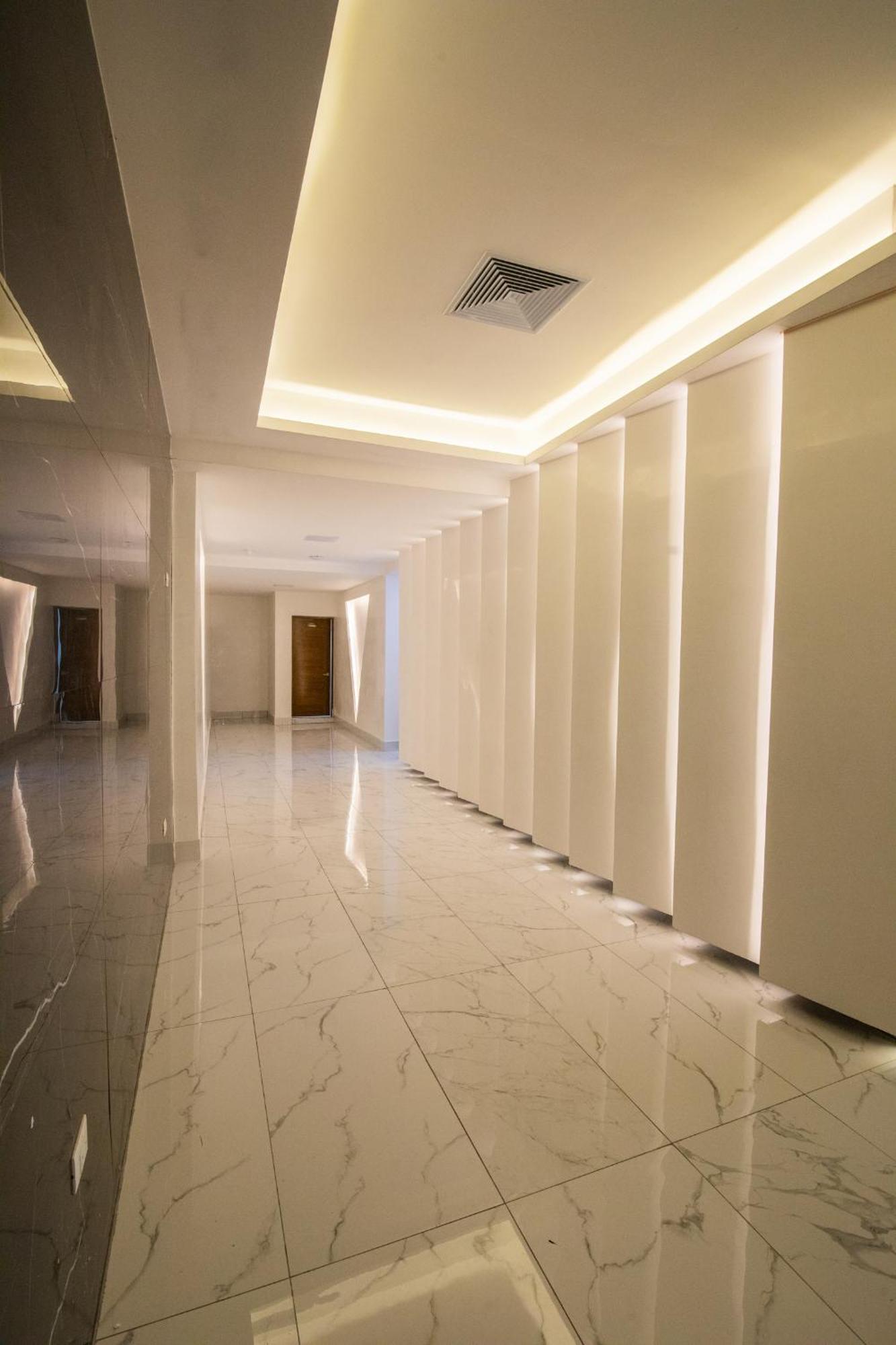 Lovera Hotel Сантьяго-де-лос-Кабальерос Экстерьер фото